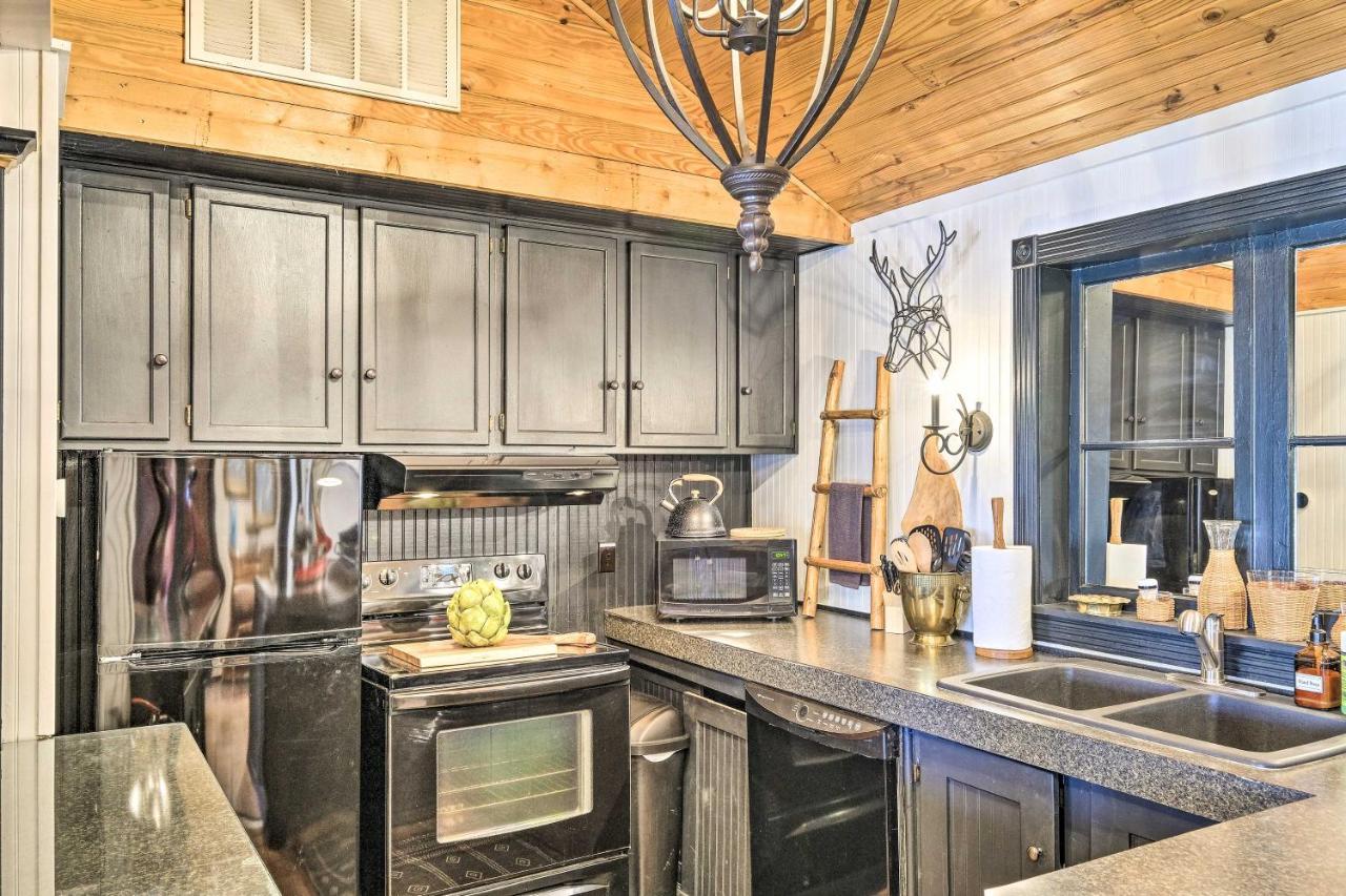 Eclectic Osage Cottage In Historic District Eureka Springs Zewnętrze zdjęcie